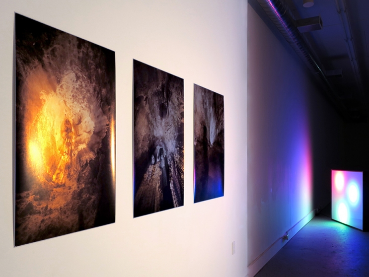 https://new.mirunadragan.com/files/gimgs/th-27_GGallery_Metallic&Lightbox-site.jpg